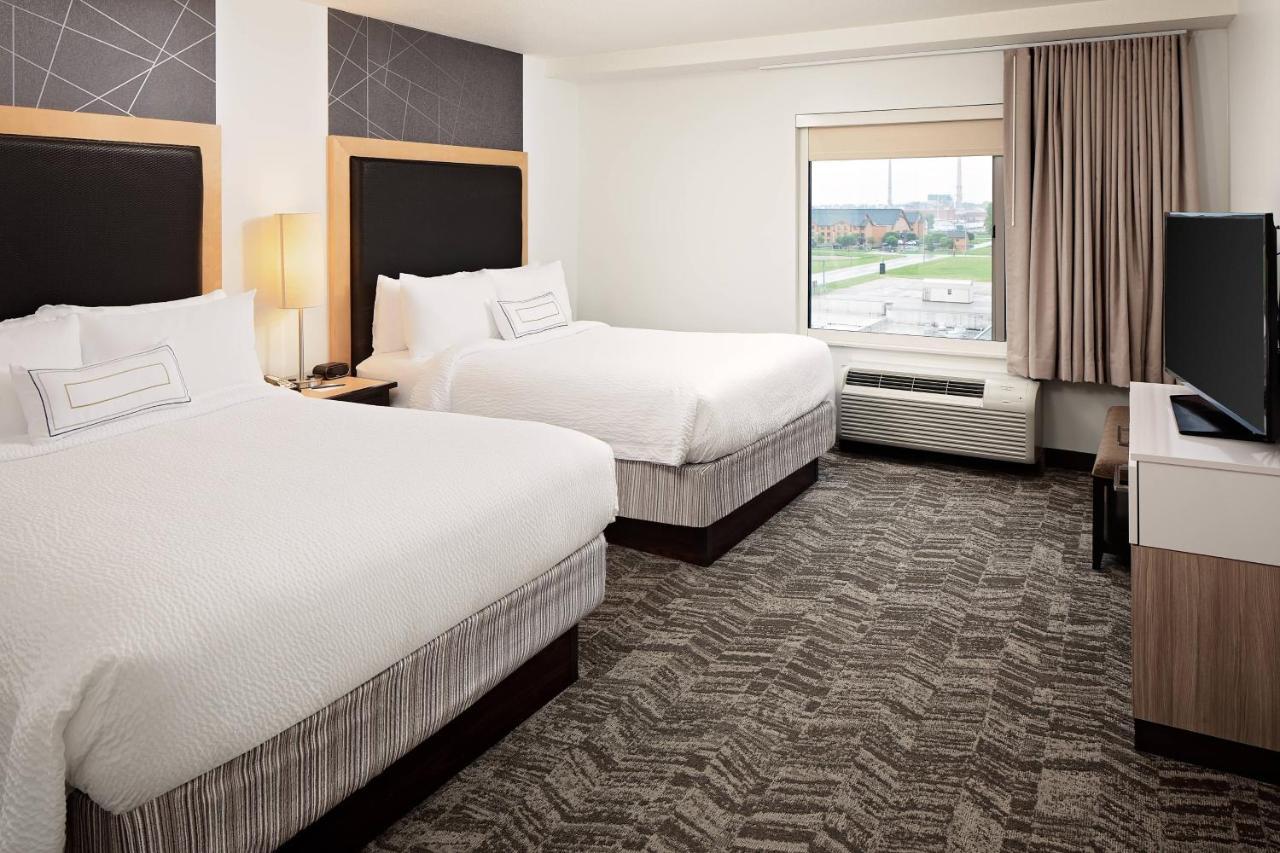 สปริงฮิลล์ สวีท กรีนเบย์ Hotel ภายนอก รูปภาพ